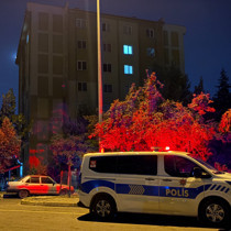 3’üncü kattan düşen çocuk ağır yaralandı