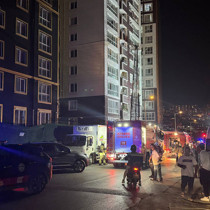 Esenyurt’ta 14 katlı binada yangın paniği: 13 kişi tahliye edildi