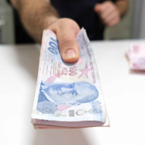 Meclis'te kabul edildi: İşte en düşük emekli maaşı