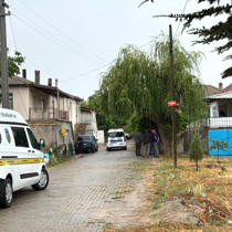 Havalı tüfekle komşusunu başından vurup yaraladı