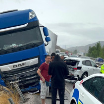 Kastamonu'da 3 ayrı zincirleme kaza; 1 ölü, 12 yaralı