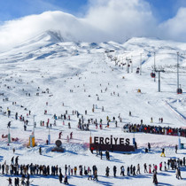 Erciyes Kayak Merkezi'nden ekonomiye 250 milyon dolarlık katkı