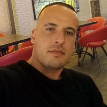 Şah damarından arı soktu, 2 gün sonra öldü