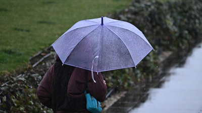 Meteoroloji tek tek saydı uyardı, bu illerde yaşayanlar dikkat! Kuvvetli sağanak geliyor