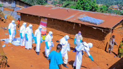 DSÖ'den Ebola uyarısı: Virüsü kontrol edemiyoruz