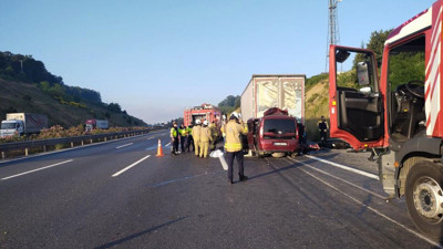 Kuzey Marmara Otoyolu'nda feci kaza: 1'i bebek 3 kişi hayatını kaybetti