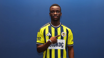 Fenerbahçe, Amara Diouf transferini resmen açıkladı: 5 yıllık sözleşme imzalandı