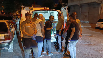 Evde silahla vurulmuş halde ölü bulundu