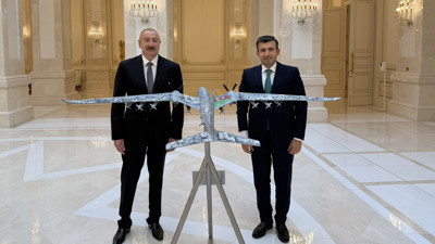 Azerbaycan Cumhurbaşkanı Aliyev, Baykar Yönetim Kurulu Başkanı Bayraktar'ı kabul etti