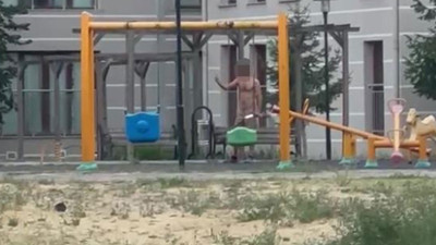 Kocaeli'de çocuk parkında korkutan anlar! Elinde bıçakla dehşet saçtı