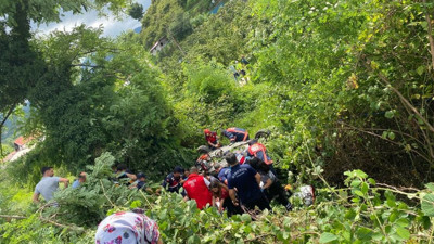 Giresun'da trafik kazası: Ölü ve yaralılar var