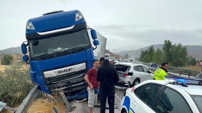Kastamonu'da 3 ayrı zincirleme kaza; 1 ölü, 12 yaralı