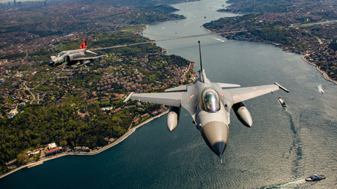 Yeni küresel merkez! 'Orta Güçler'in gözdesi Türkiye