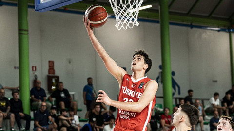 Türkiye U18 Milli Takımı Sırbistan'ı 57-53 yendi