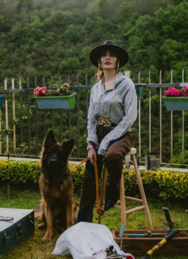 Gonca Vuslateri'den radikal karar! İstanbul'un göbeğindeki evini terk etti: "Çocuğu ormanda yetiştiriyorum" - Resim : 2