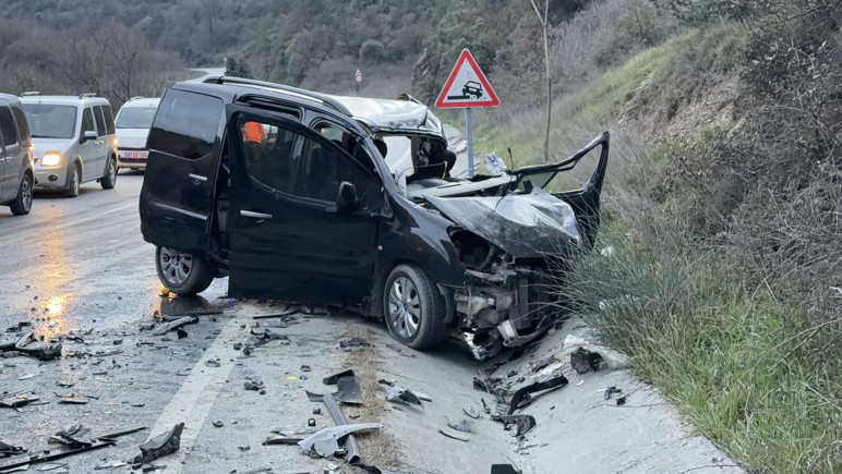 İstanbul'da dehşet veren kaza! Ölü ve yaralılar var - Resim : 1
