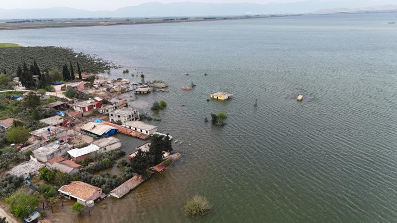 Baraj sınırları içerisindeki köyler aşırı yağışlarla sular içerisinde kaldı - Resim : 2
