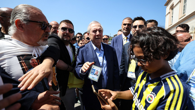 CANLI | Fenerbahçe yeni başkanını seçiyor: Aziz Yıldırım ve Hakan Safi başkanlık için yarışıyor - Resim : 3