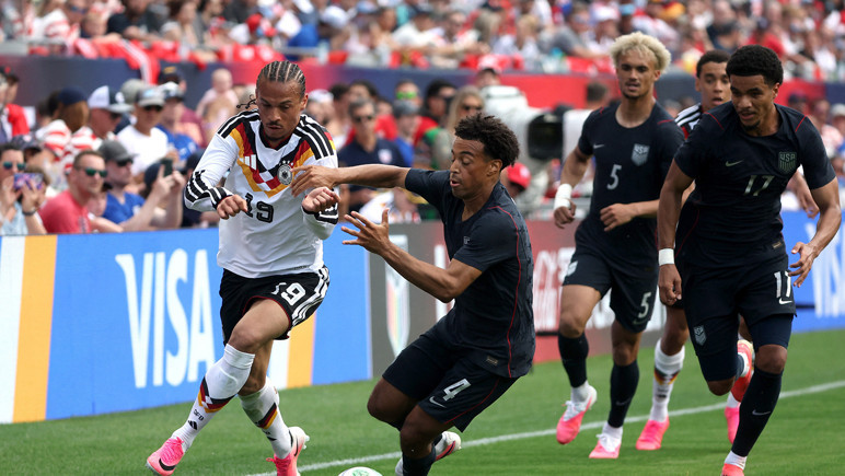 Leroy Sane, Almanya'da büyük övgü topladı: "Sane'yi Dünya Kupası'nda tam olarak böyle görmek istiyoruz!" - Resim : 4