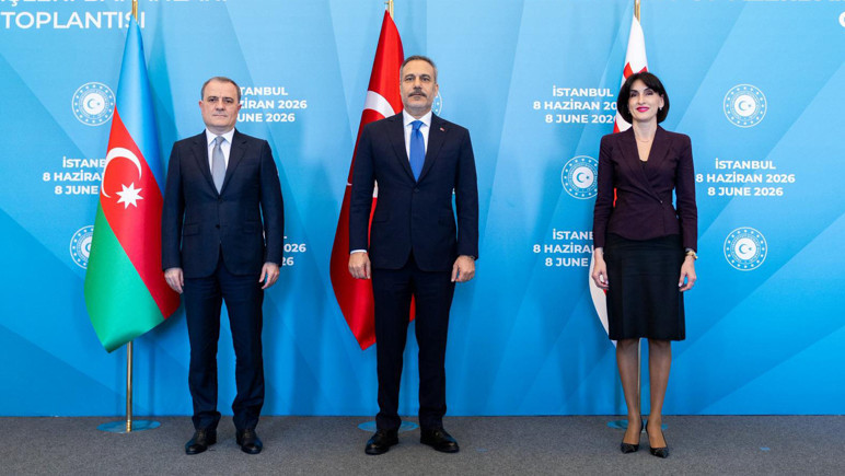 Bakan Fidan, Azerbaycan Dışişleri Bakanı Bayramov ile İstanbul'da görüştü - Resim : 1