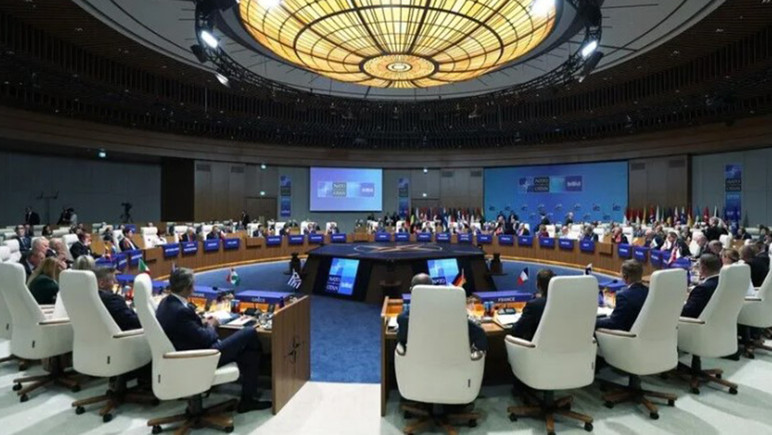 Rusya'nın gözü zirvede! NATO birliği sağlayacak mı? - Resim : 2