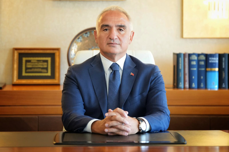 Ani’de “Hz. Muhammed” isminin yer aldığı Selçuklu taşı bulundu - Resim : 1