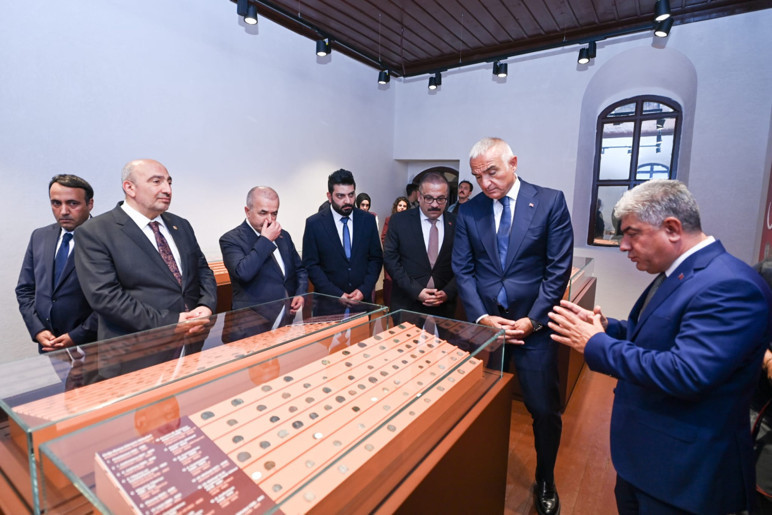 Elazığ'ın binlerce yıllık hikayesi yeni müzede hayat buldu - Resim : 3