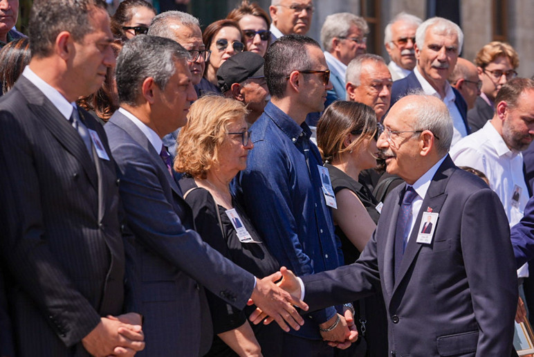 Kemal Kılıçdaroğlu ve Özgür Özel ilk kez yan yana - Resim : 1