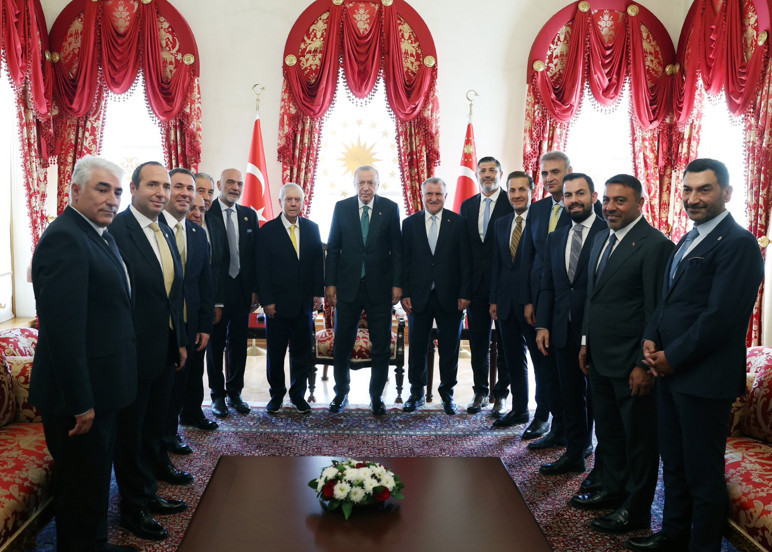 Cumhurbaşkanı Erdoğan, kulüp başkanlarını kabul etti - Resim : 4