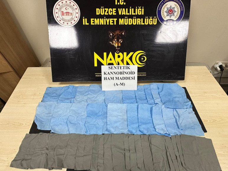 2 yolcu otobüsünde ele geçirildi: Değeri 22 milyon TL! - Resim : 2