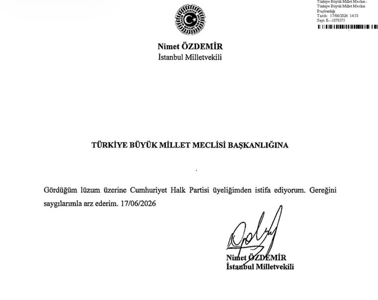 CHP milletvekili Nimet Özdemir partisinden istifa etti - Resim : 1