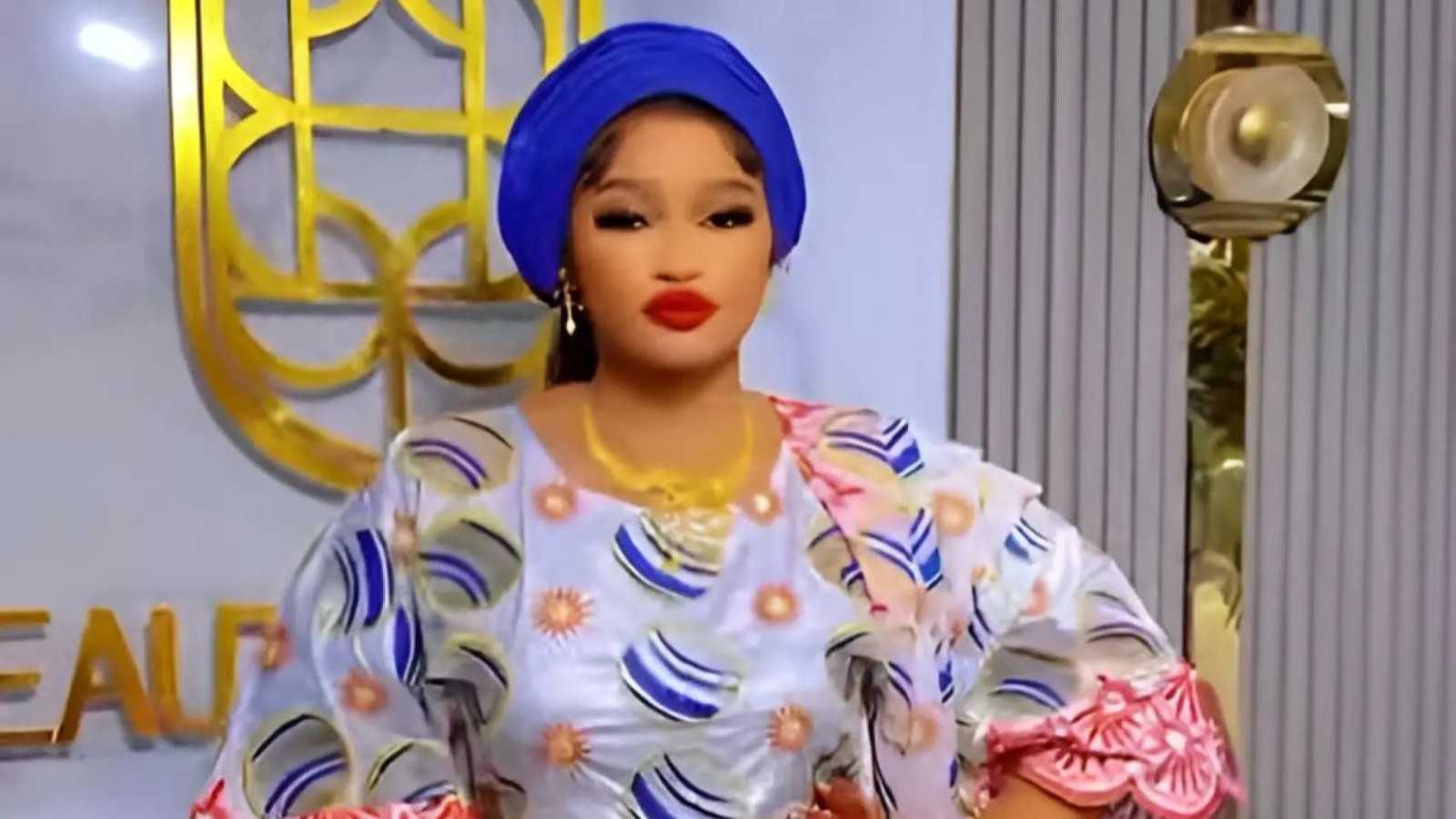 Mali'de bir influencer kaçırılıp kasaba meydanında…