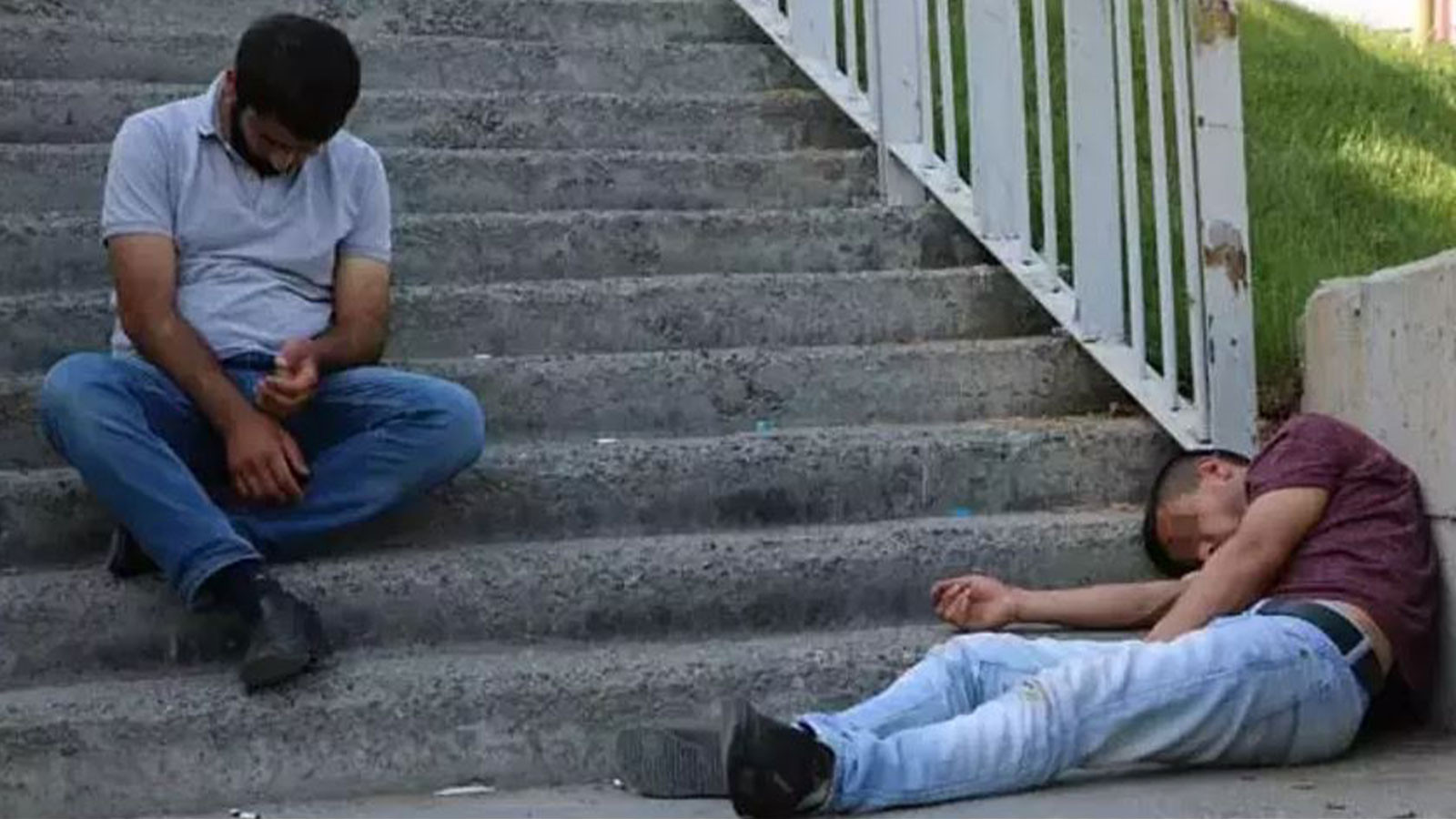 Sosyal ortam zehirliyor! Bağımlılık yaşı 14'e düştü