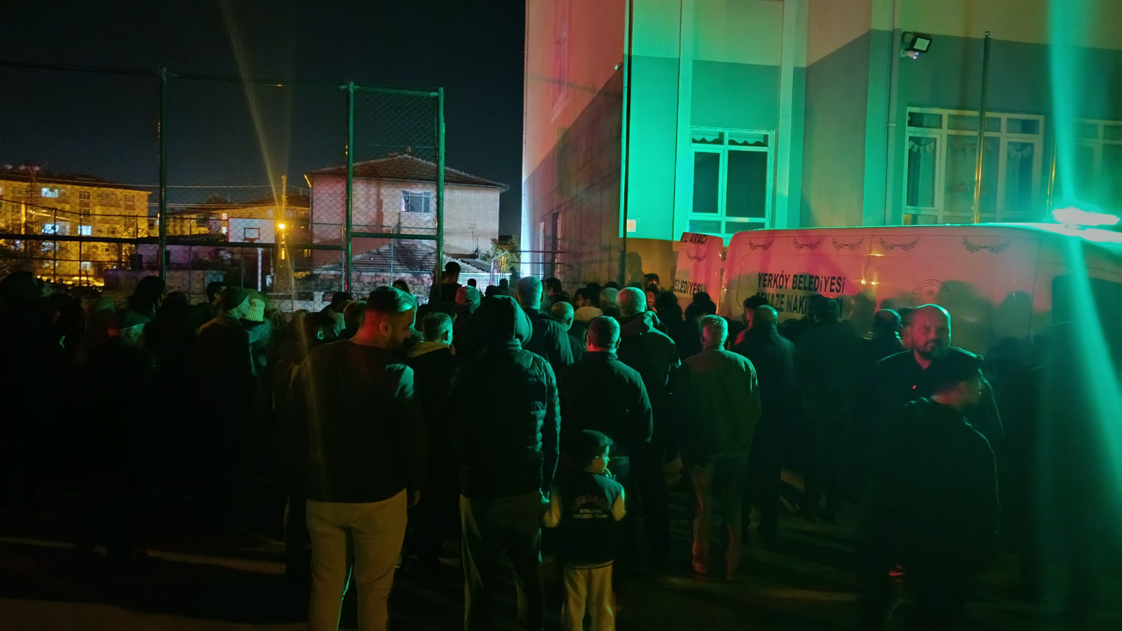 Yozgat'ta okul bahçesinde fenalaşan çocuk öldü