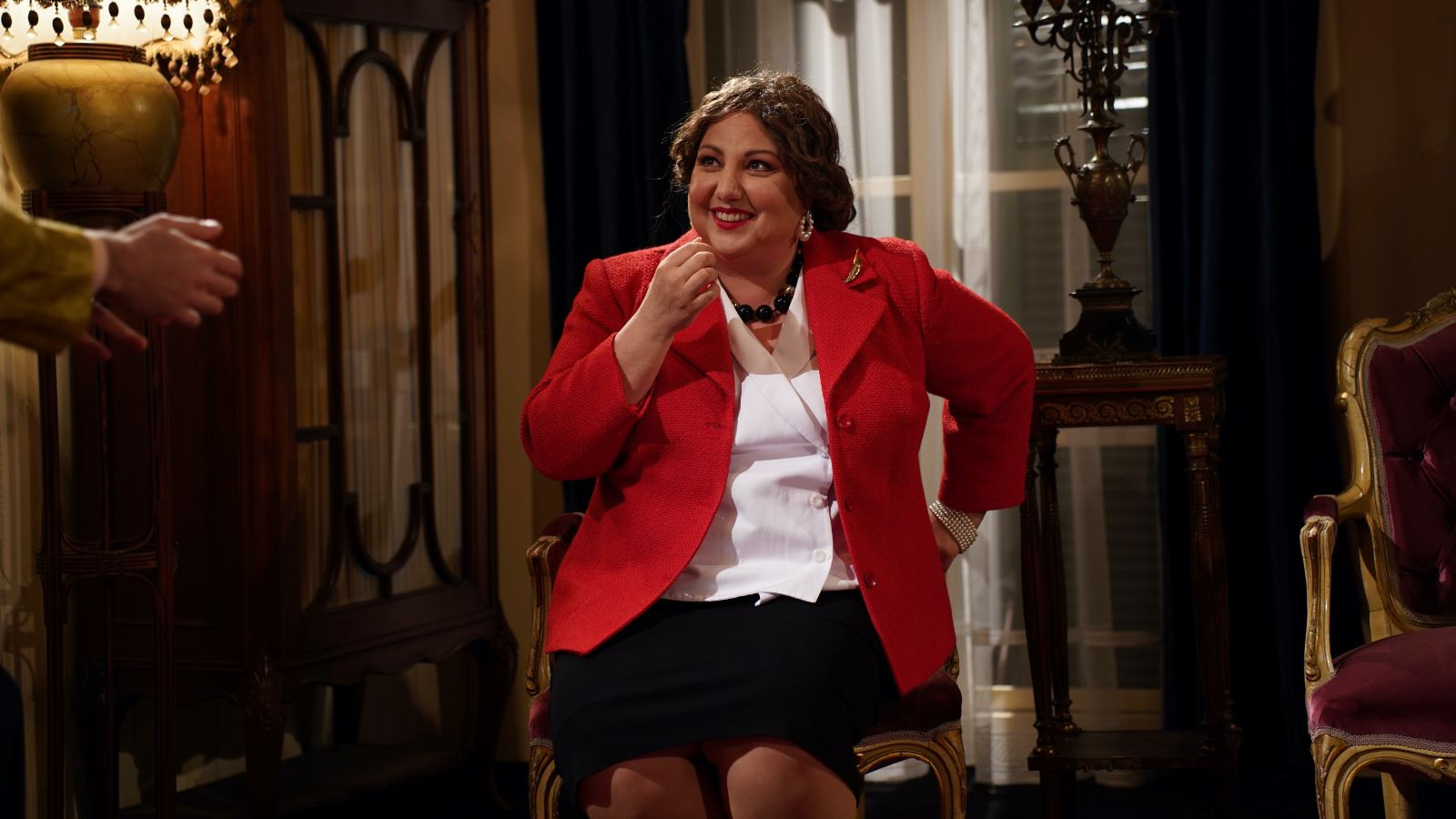 Adile Naşit filminin kamera arkası görüntüleri yayınlandı