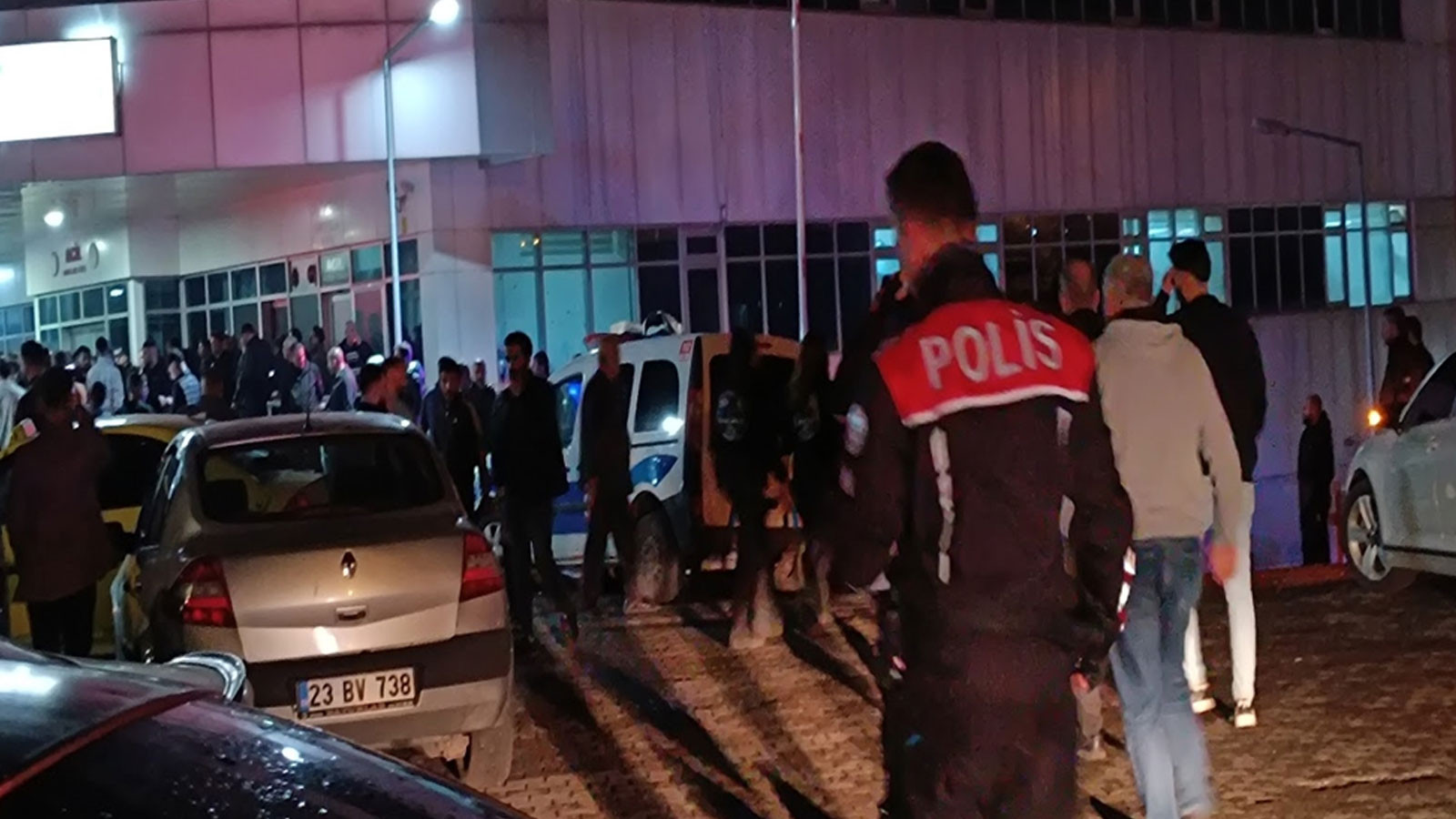 Bingöl'de polisle çatışmaya giren şüpheli yakaland…