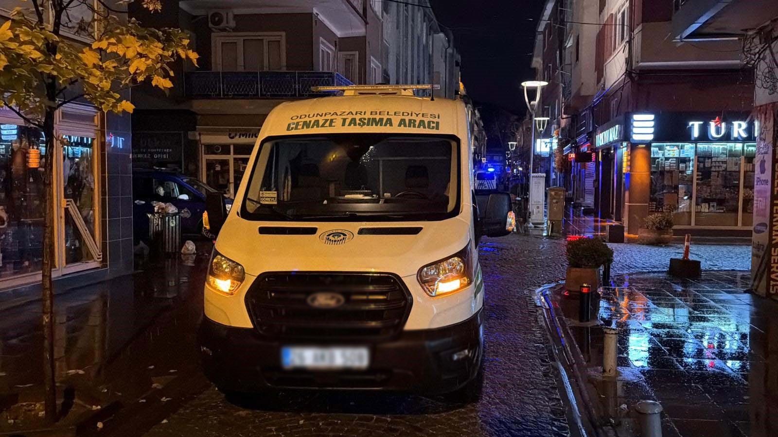 Eskişehir'de şüpheli kadın ölümü: 37 yaşındaki Beyza, arkadaşının evinde ölü bulundu