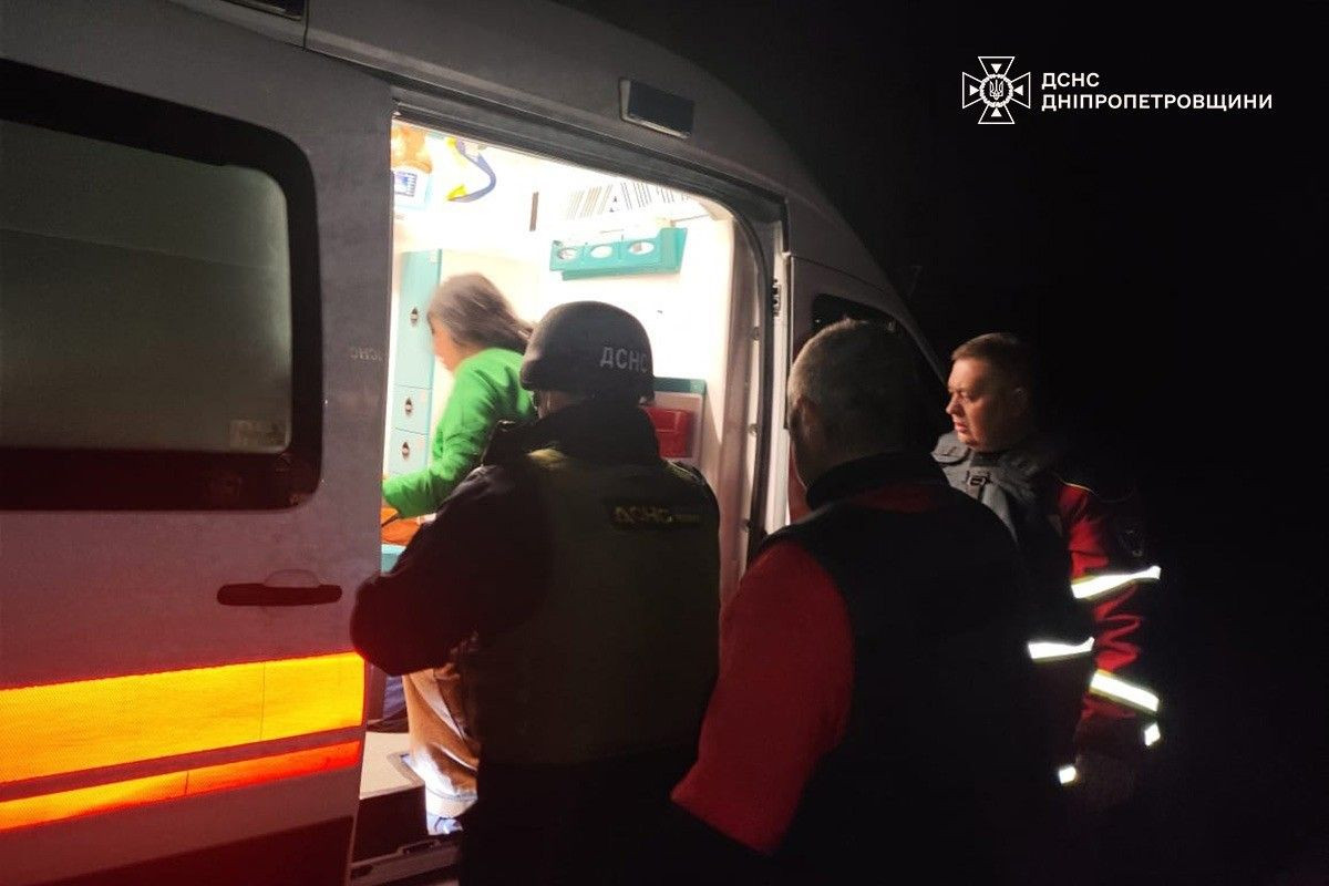 Rusiya infrastruktura hücum etdi! Ukrayna qaranlığa qərq oldu - Şəkil: 2