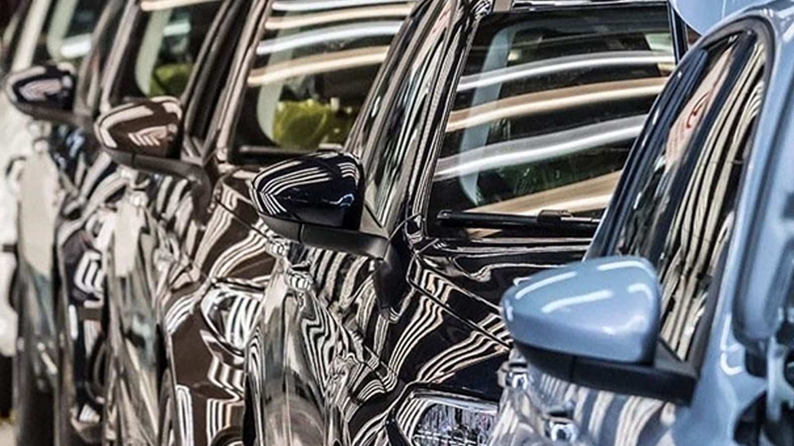 Yüzlerce Porsche sahibine büyük şok