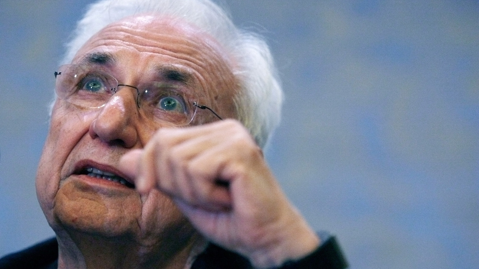 Evi dans ettiren, Guggenheim Müzesi'ne imzasını atan ünlü mimar Frank Gehry hayatını kaybetti