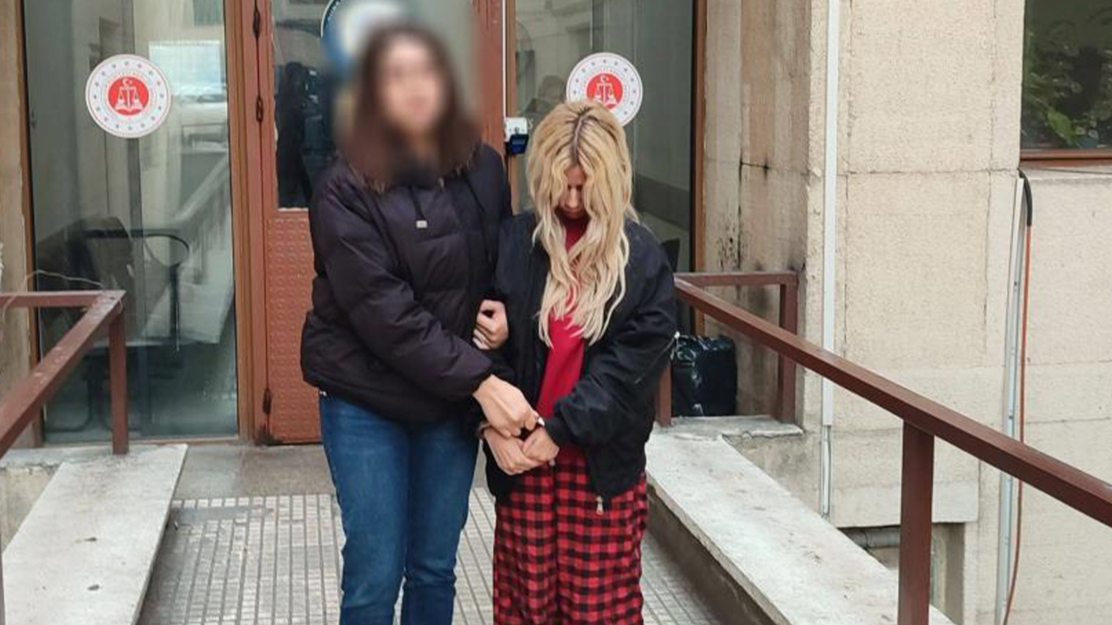 20 yaşındaki hukuk öğrencisinden inanılmaz vurgun: Sahte TOKİ sitesiyle 1 milyon dolandırdı