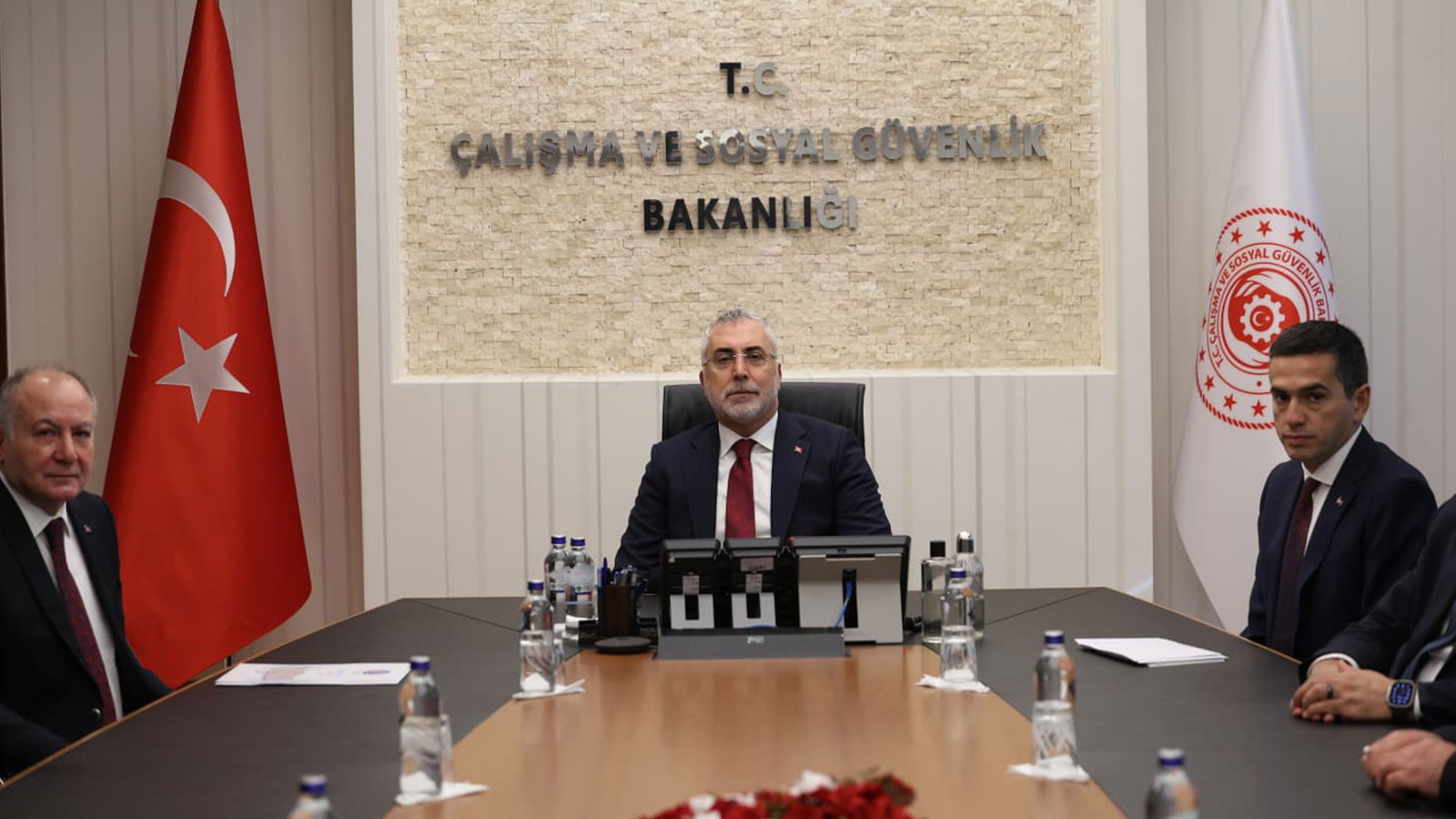 Asgari ücrette ilk toplantı yapıldı