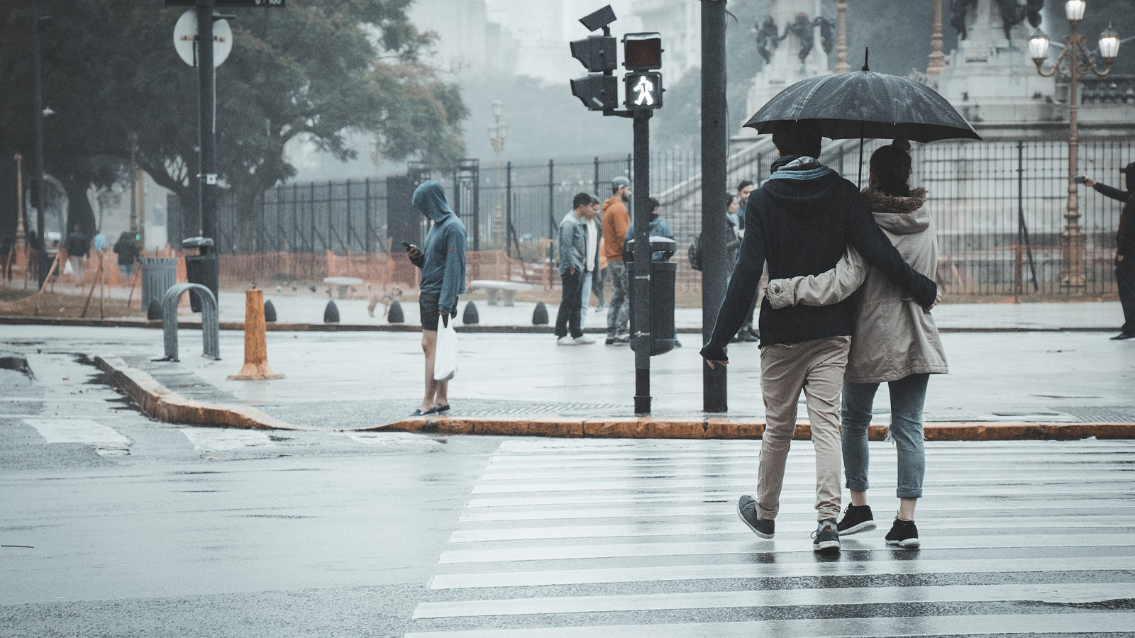 Bu 14 şehirde yaşayanlar gök gürültülü sağanak yağışa dikkat!
