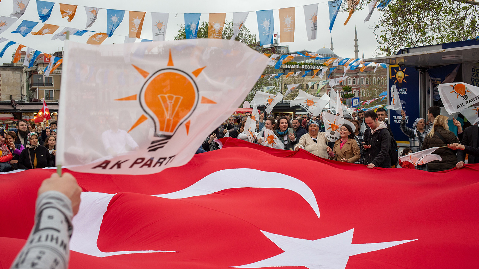 21. yüzyıla Türk dünyası damga vuracak: AK Parti'den "Türk Dünyası Vizyon Belgesi"