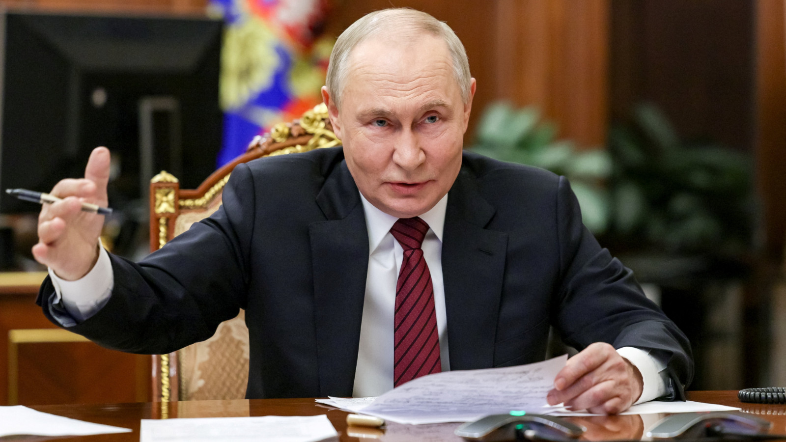 Rusya Avrupa'ya saldıracak mı? Putin'den yanıt geldi: Saçmalık