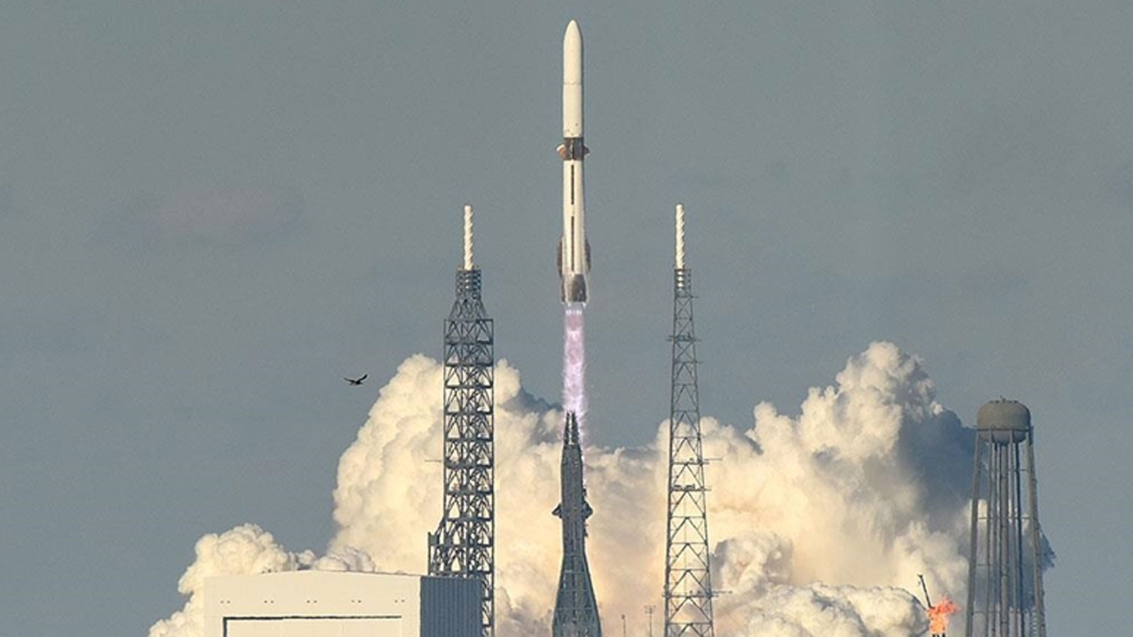 Blue Origin, teknik sorun nedeniyle yörünge altı uçuşu erteledi