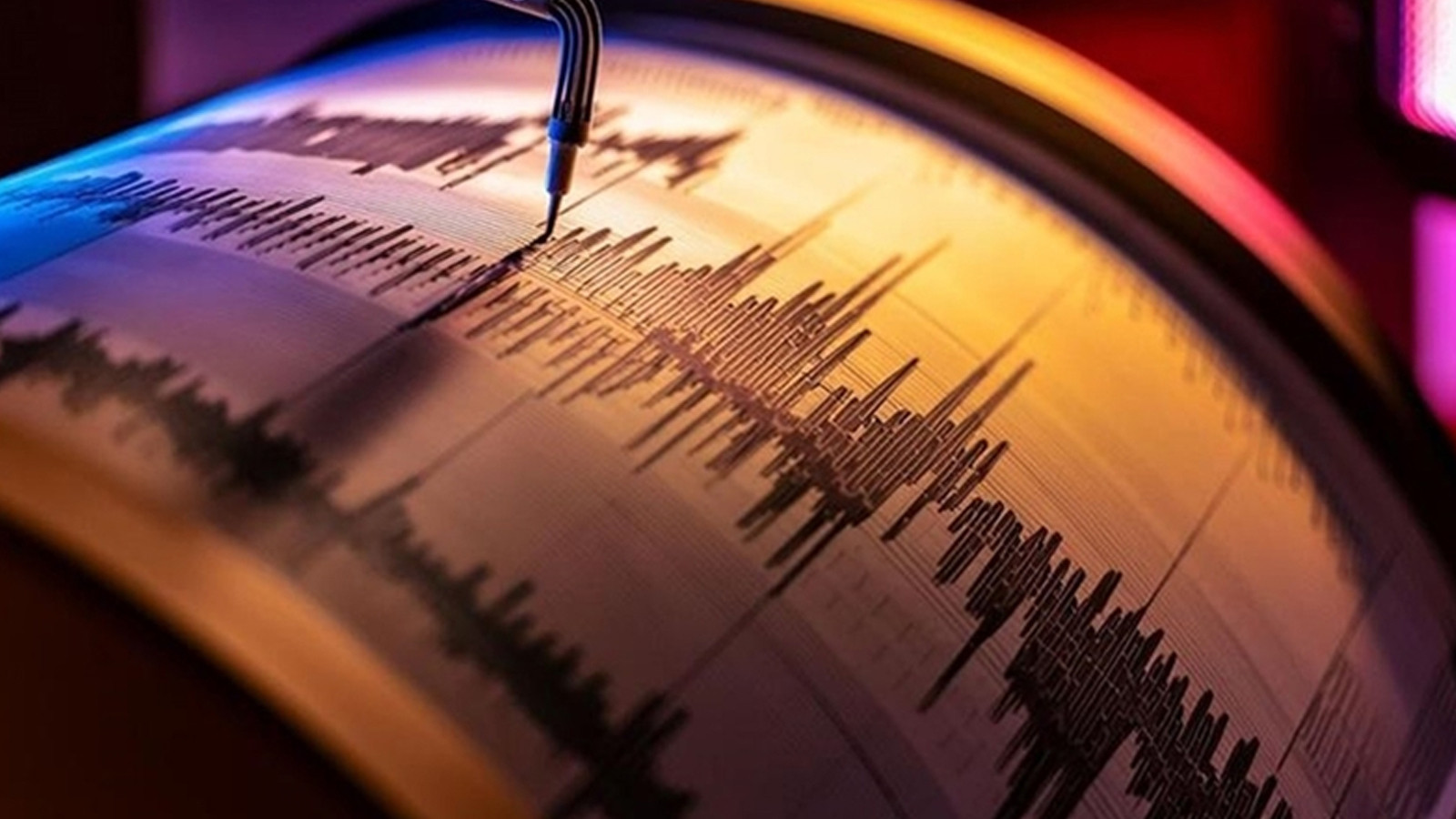 Çanakkale'de korkutan deprem!