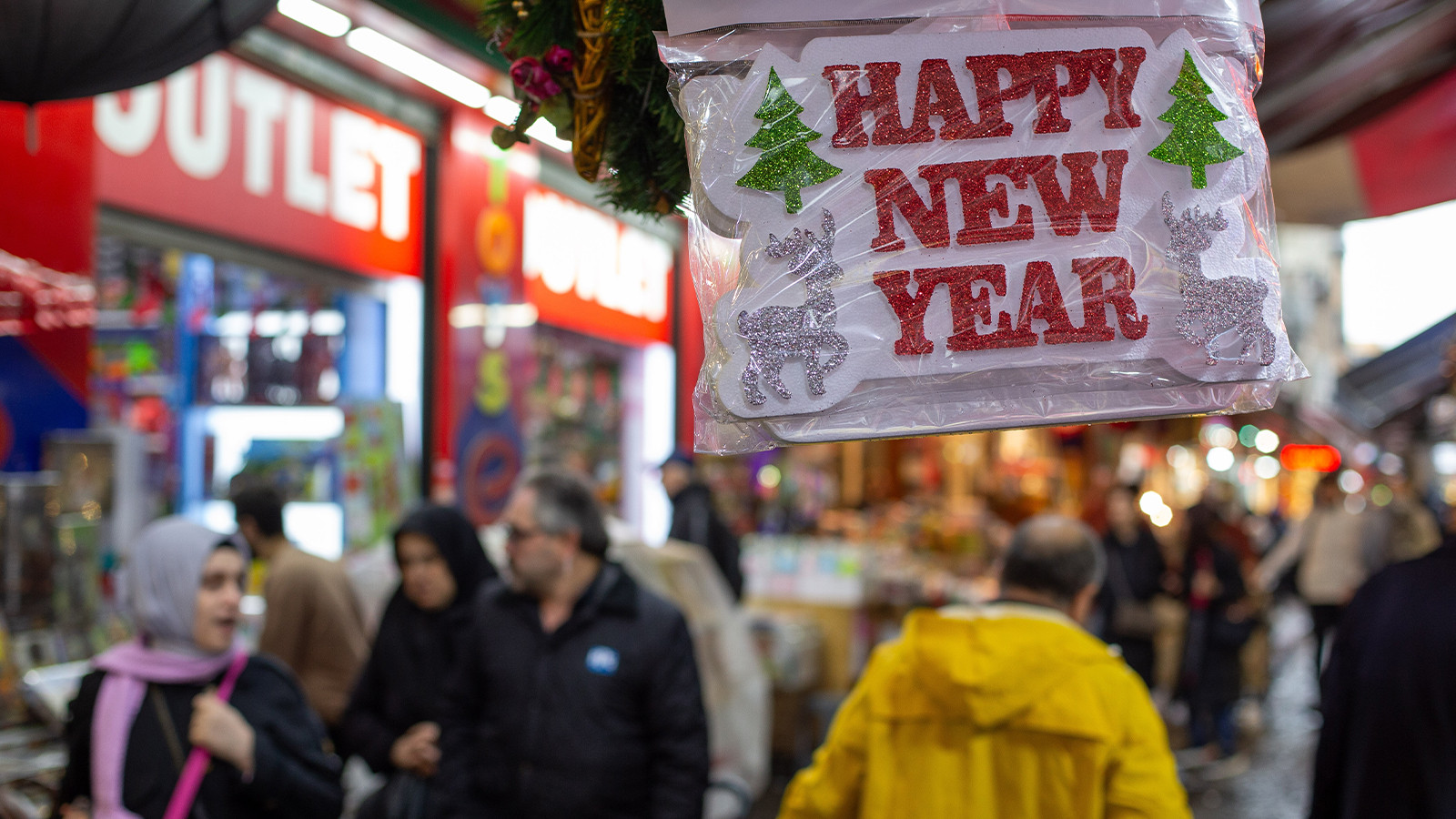 Yılbaşına evde girmek 5 bin TL, 'PTT' bile cep yakıyor!