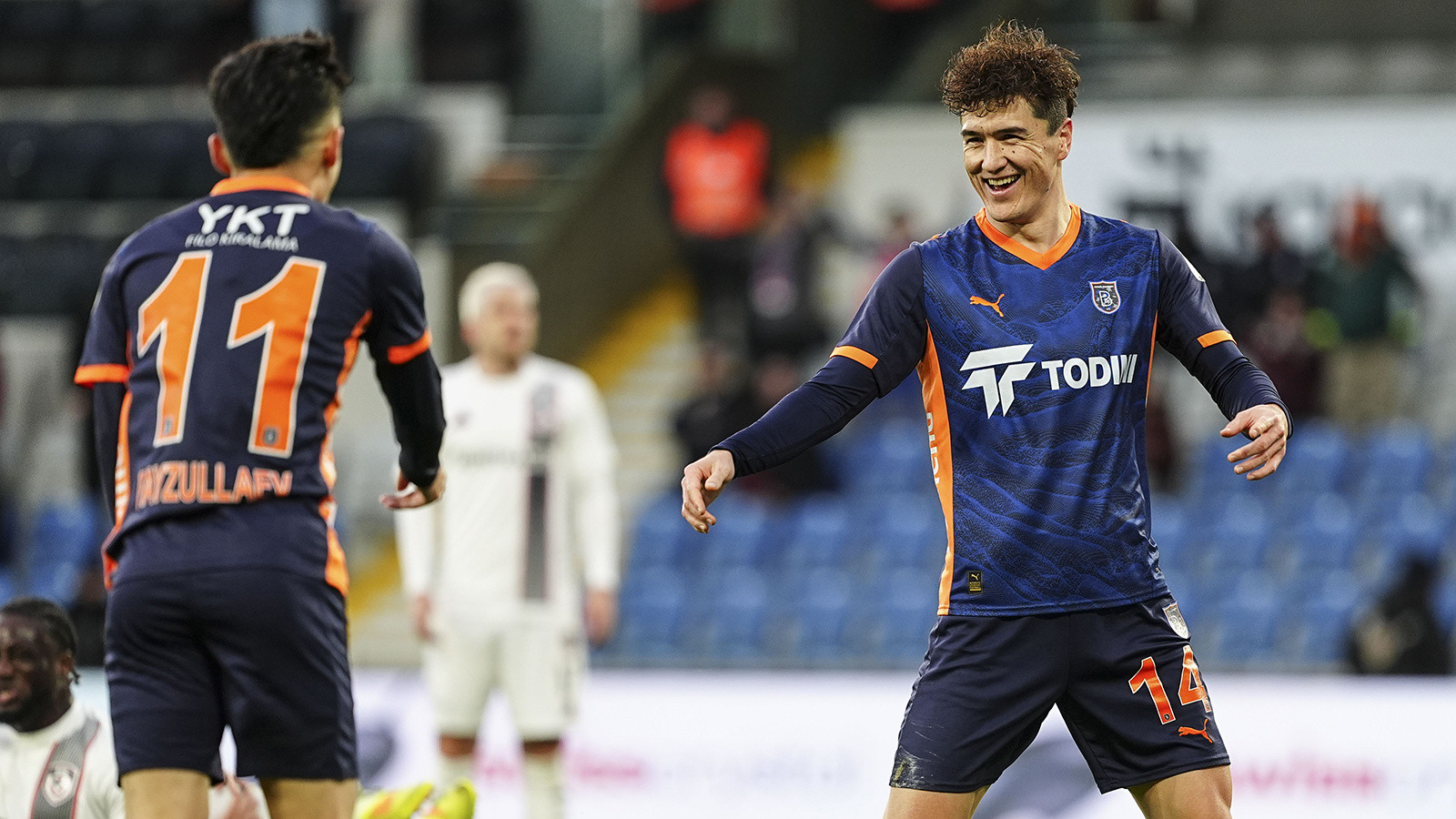 Başakşehir, Gaziantep FK'ya gol yağdırdı