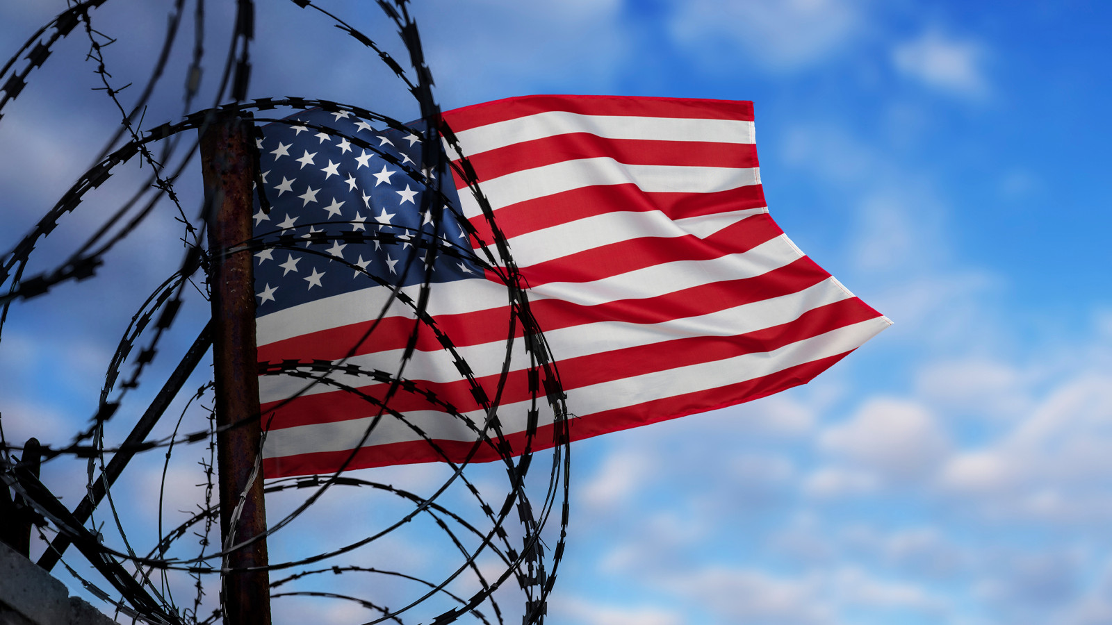 ABD, ülkeden 'gönüllü ayrılacak'  göçmenlere 3 bin dolar verecek!